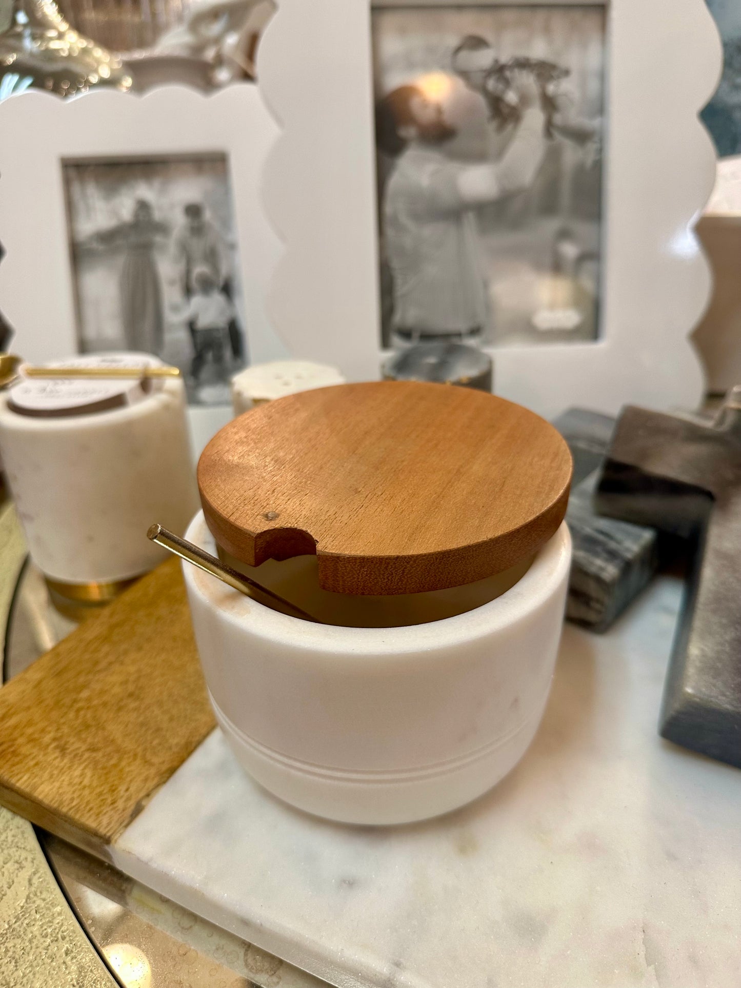 Wood/Marble Container w/ Spoon