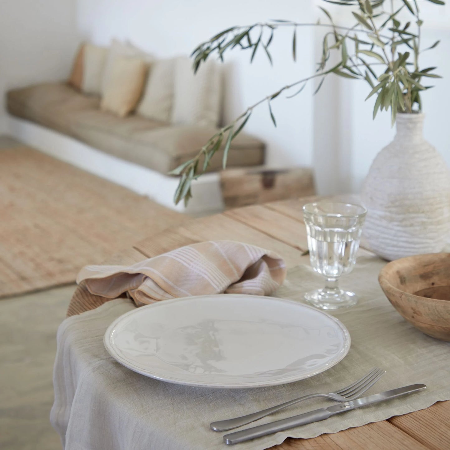 Fontana Dinner - White