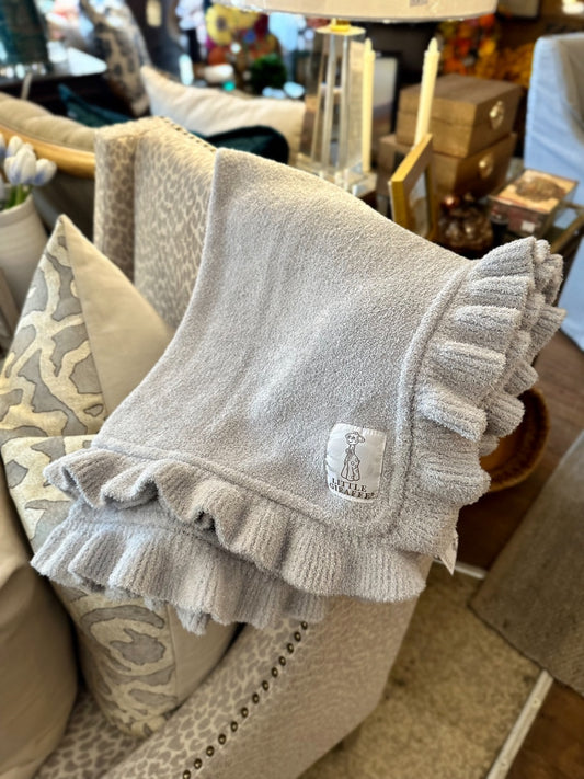 Little Giraffe Fuzzy Blanket: Grey Ruffle