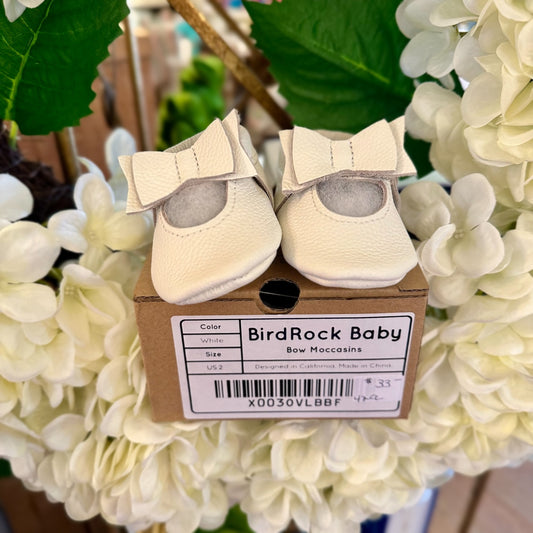 BirdRock Baby White Bow Moccasins - Size 2