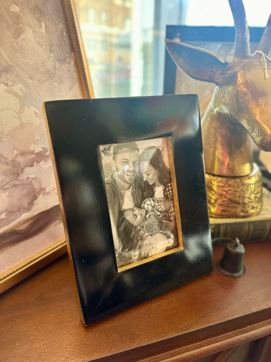 4x6 Black Frame with Gold