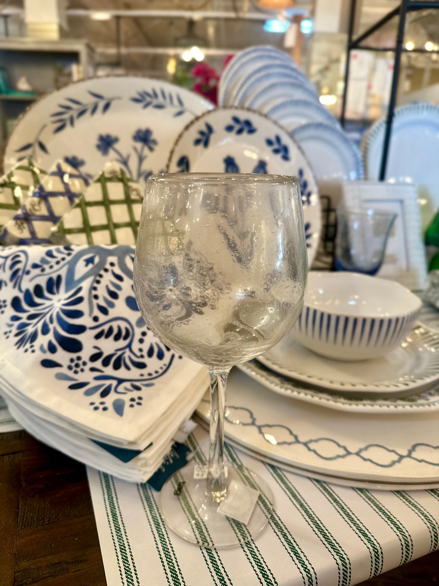 Bubble Glass Stemmed Wine