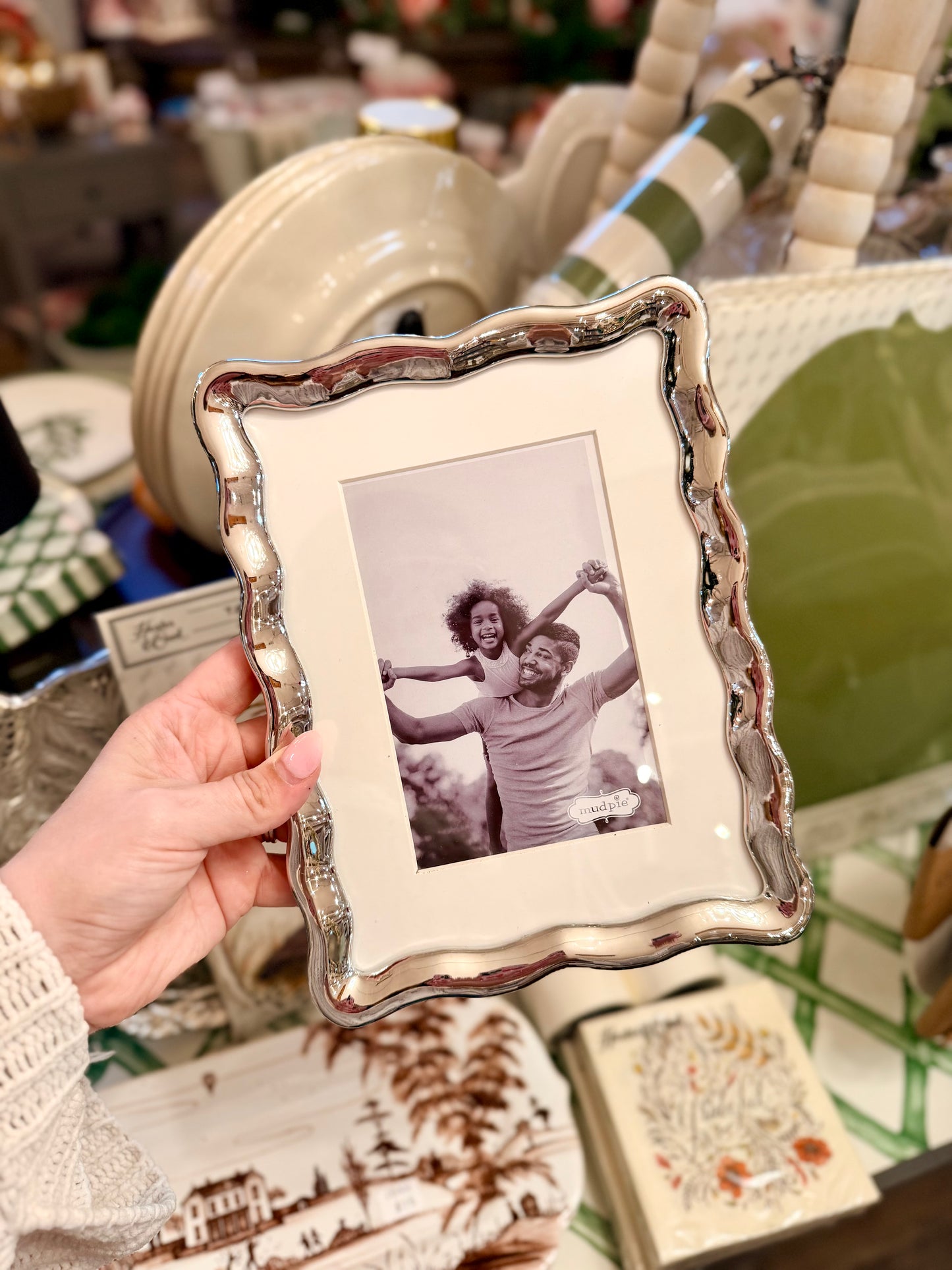 Silver Scalloped Frame