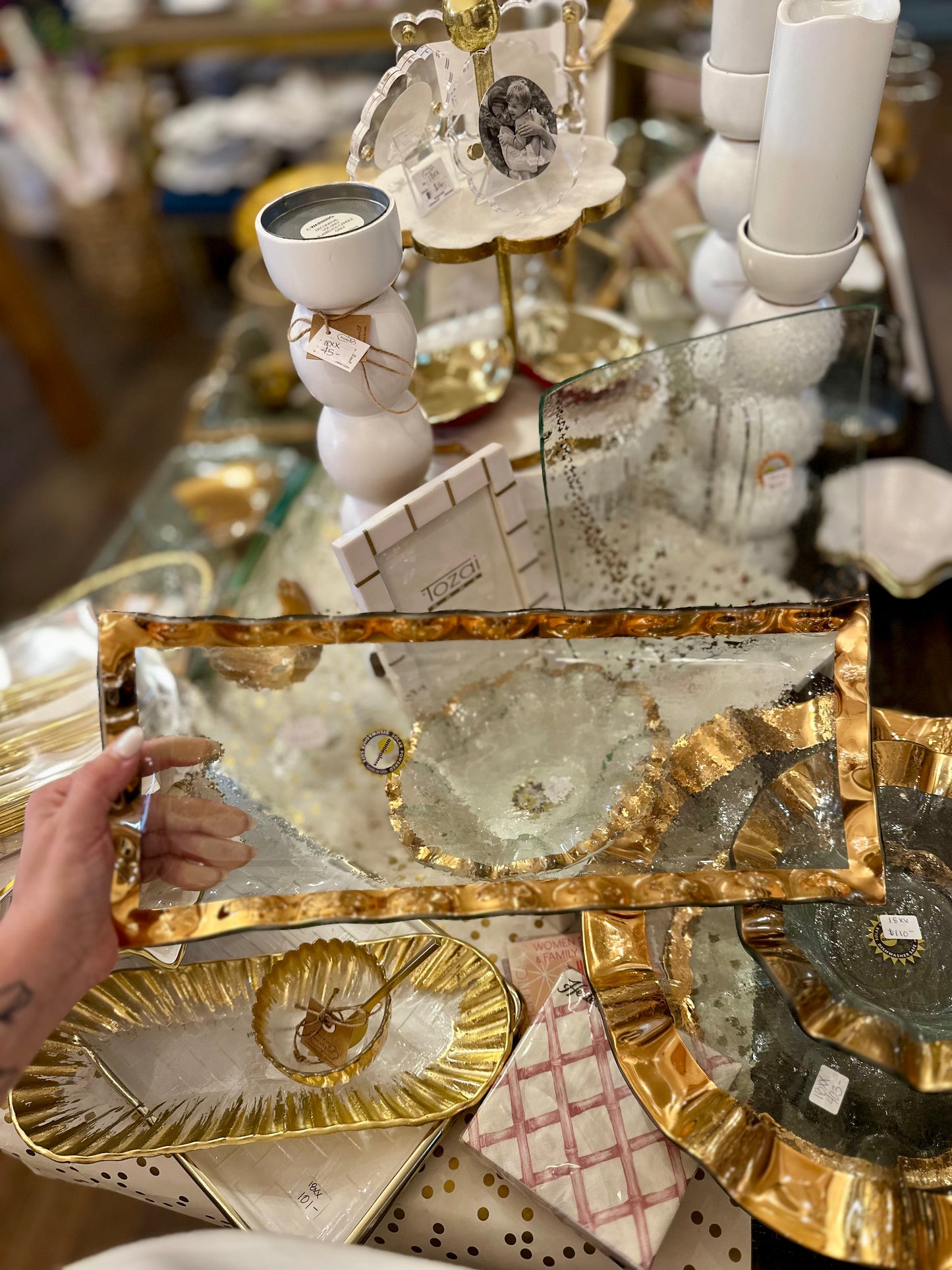Gold Ruffle Annie Glass Tray