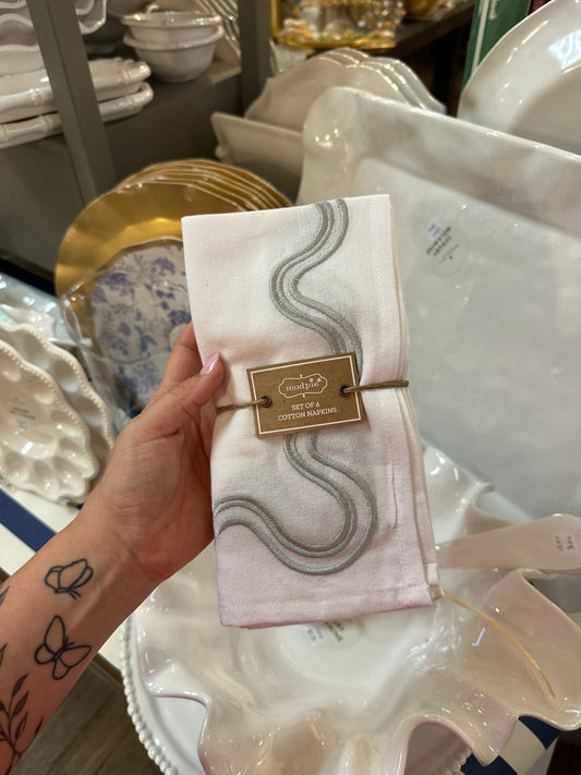 White Napkins w/ Gray Scalloped Edge