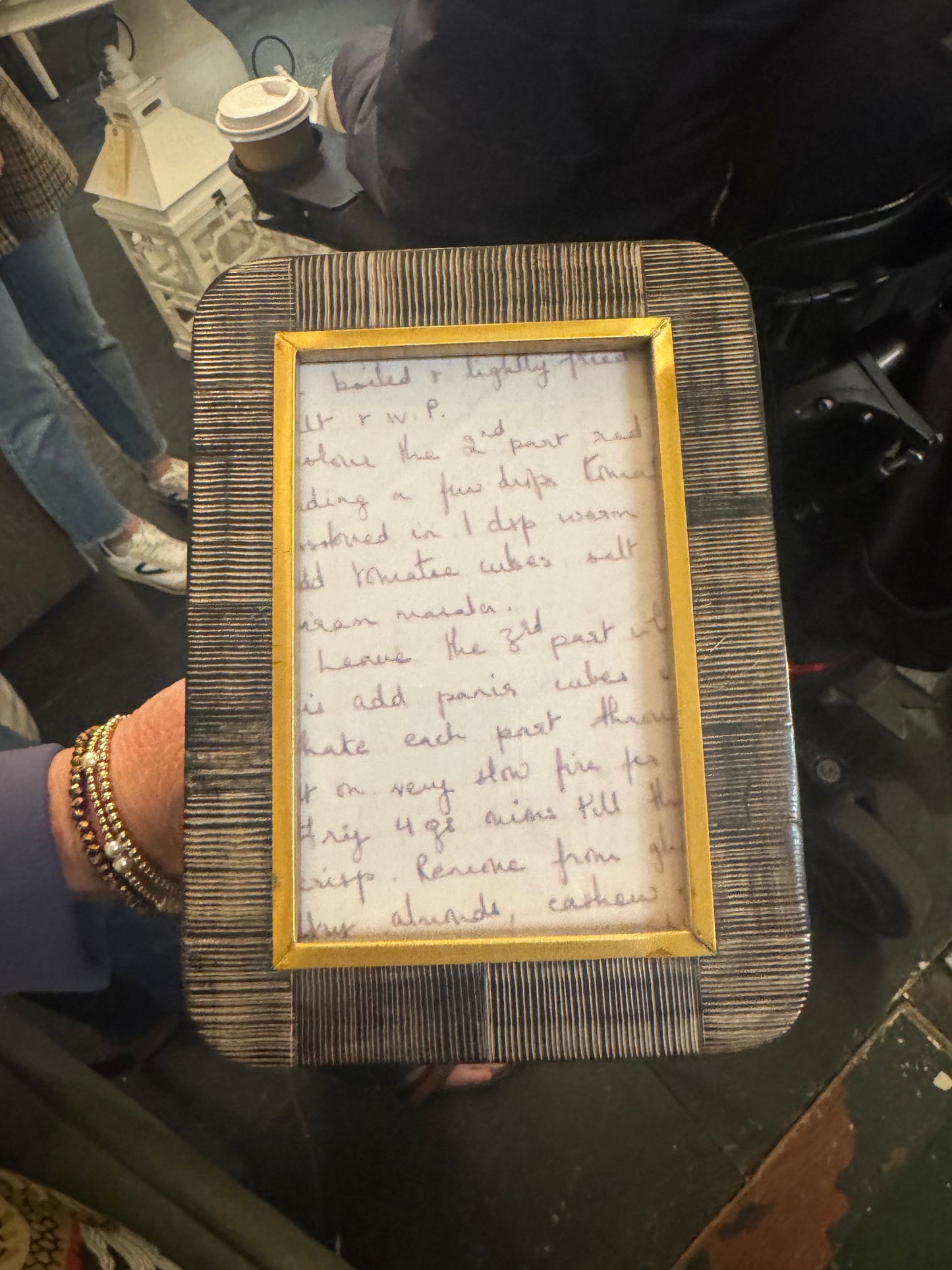 Black Textured 4x6 Frame