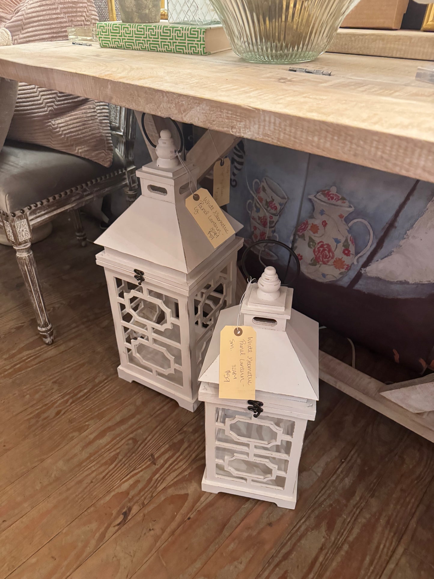 Chinoiserie White Lanterns